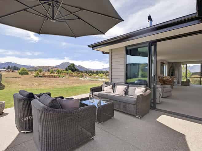 11 Tahi Street, Albert Town, Wanaka