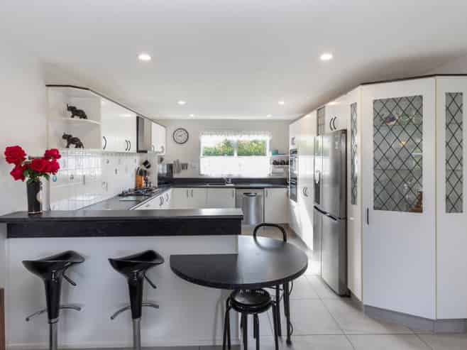 6 Te One Place, Redwood