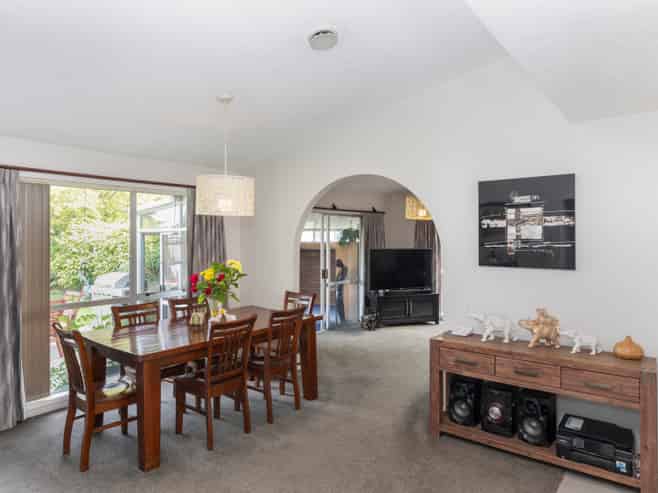 6 Te One Place, Redwood