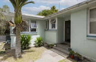 24 Dalton Street, Outer Kaiti