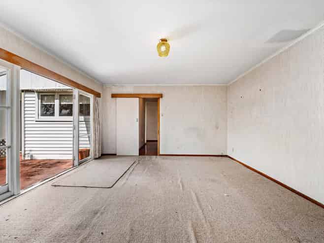 38 Toru Street, Te Atatu Peninsula