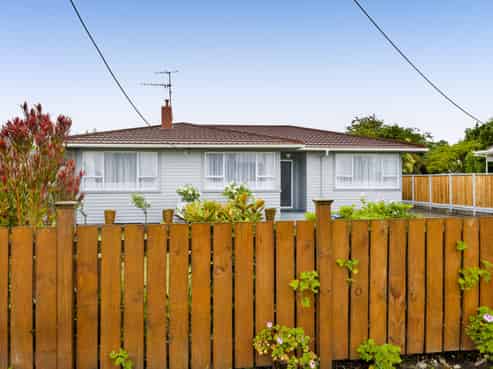 240 Egmont Street, Patea