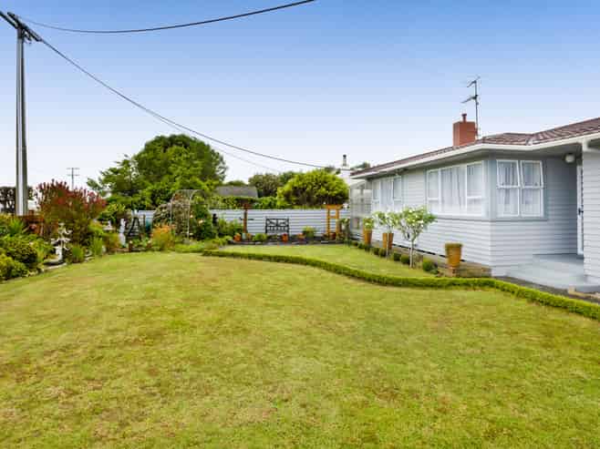 240 Egmont Street, Patea