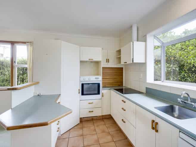 524 Hart Drive, Frimley