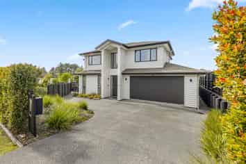 134 Colonial Drive, Millwater