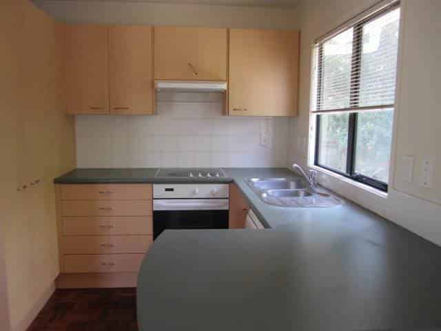 8/18 Roanoke Way, Albany