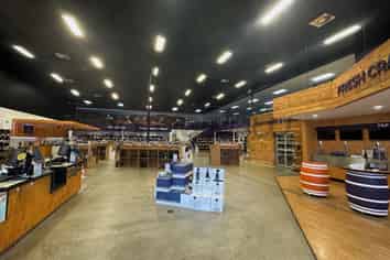 Prime Retail Showroom in Home Zone Centre