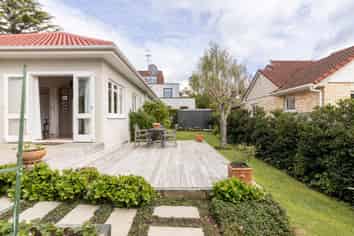 25 Grace Road, Tauranga South