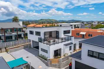 1020C Papamoa Beach Road, Papamoa