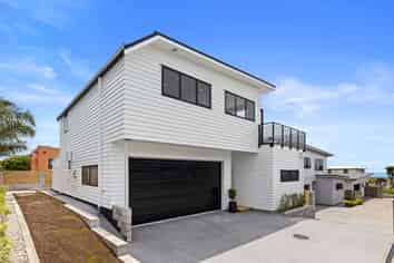 1020C Papamoa Beach Road, Papamoa