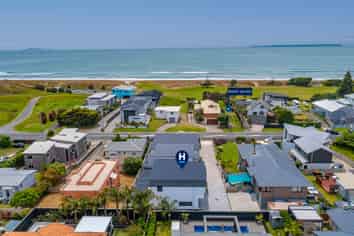 1020C Papamoa Beach Road, Papamoa