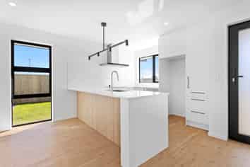 33 Longfields Road, Lincoln