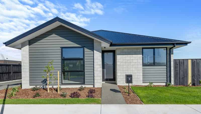 33 Longfields Road, Lincoln