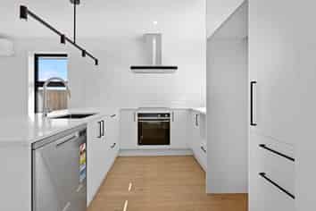 33 Longfields Road, Lincoln