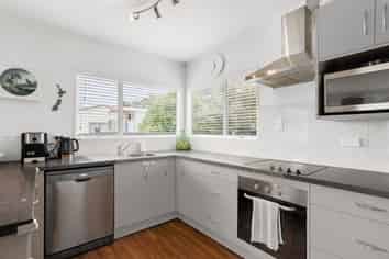 3/27 Abbotleigh Avenue, Te Atatu Peninsula