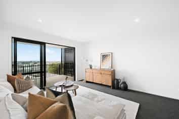 3/12 Ruakiwi Road, Hamilton Lake