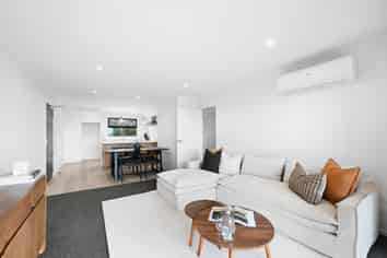 3/12 Ruakiwi Road, Hamilton Lake