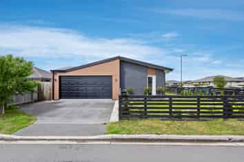 25 Arabella Crescent, Yaldhurst