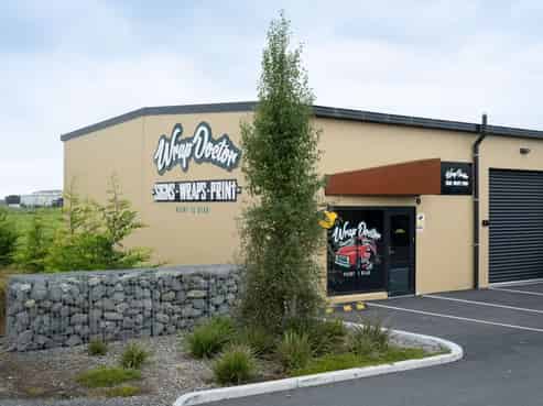 Versatile Industrial 106sqm Unit