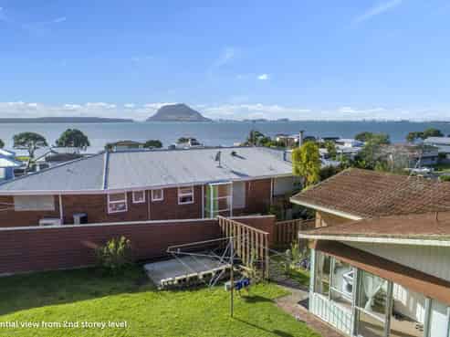 45 Seaway Terrace, Otumoetai