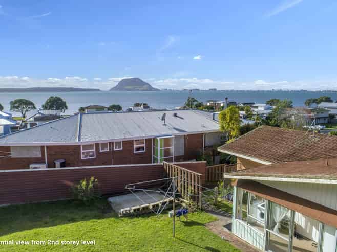 45 Seaway Terrace, Otumoetai