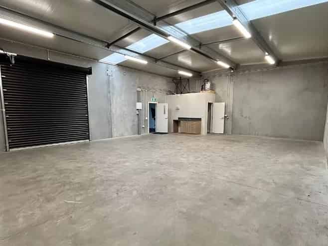 Versatile Industrial 118sqm Unit