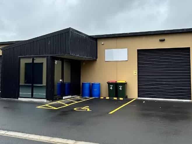 Versatile Industrial 118sqm Unit