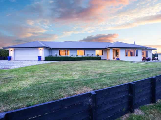 25 Paradise Avenue, Feilding