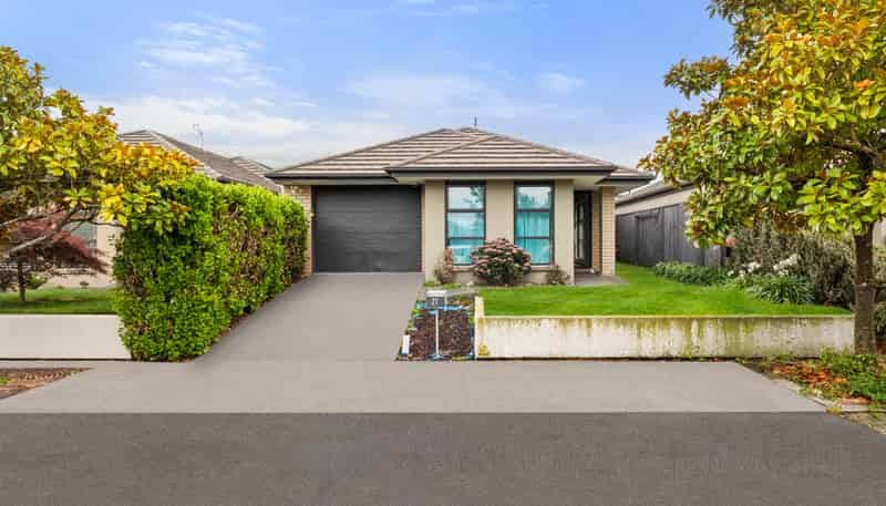 27 Philippe Avenue, Yaldhurst