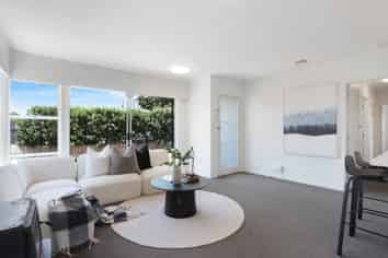 19A Atkinson Road, Titirangi