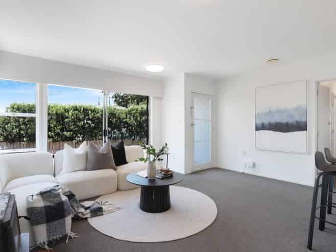 19A Atkinson Road, Titirangi