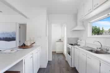 19A Atkinson Road, Titirangi