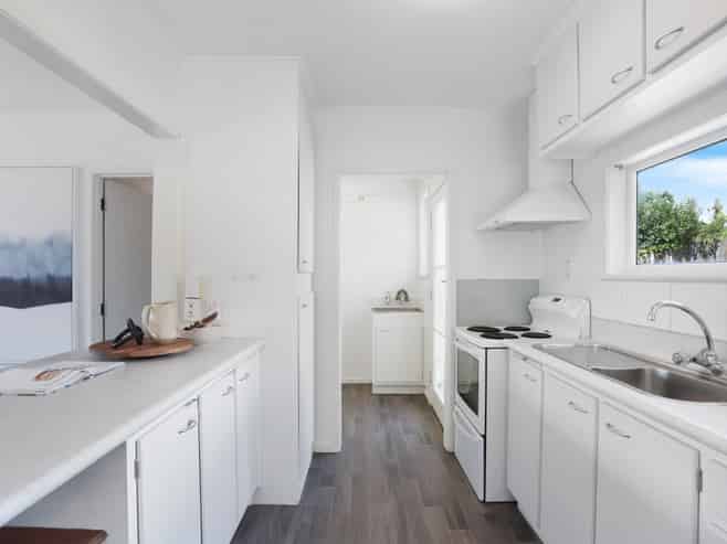 19A Atkinson Road, Titirangi