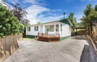 19A Atkinson Road, Titirangi