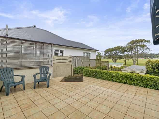 141 Carlton Avenue, Springvale