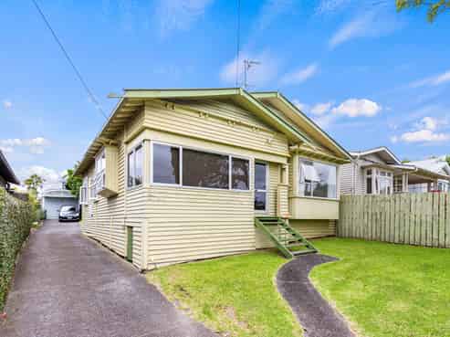 94 West End Road, Westmere