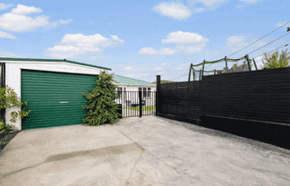 98 Ironside Road, Johnsonville