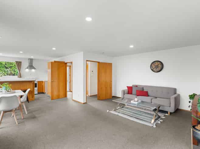 1/35 Peverel Street, Riccarton