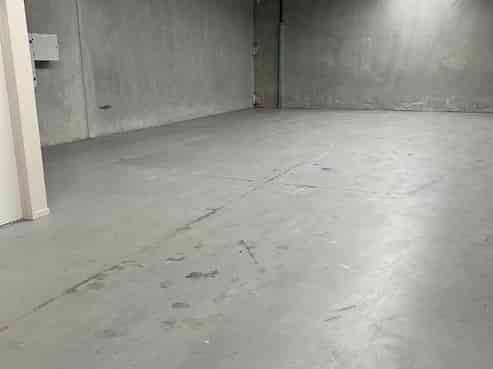 Modern 133sqm Industrial Unit