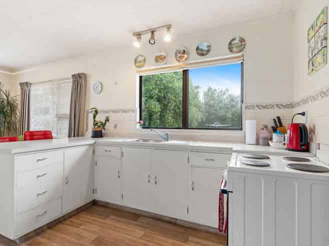 2 Loasby Place, Greytown