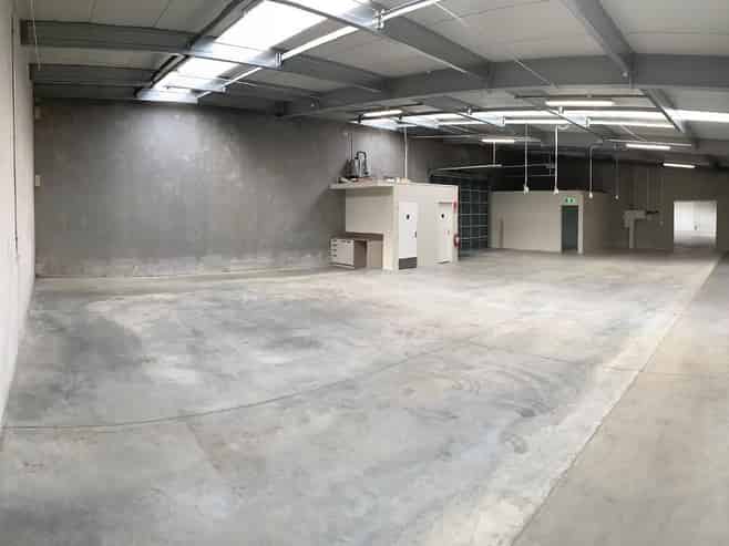 Modern 248sqm Industrial Unit