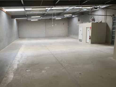 Modern 248sqm Industrial Unit