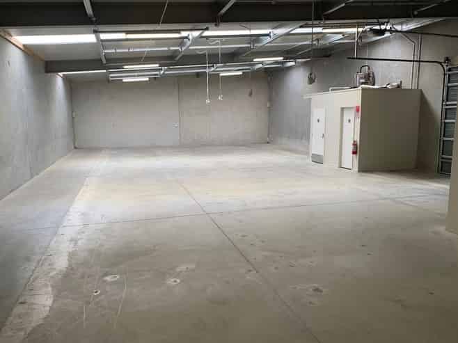 Modern 248sqm Industrial Unit