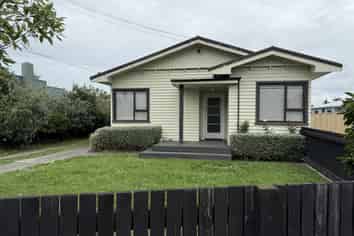 97 Avondale Road, Greenmeadows