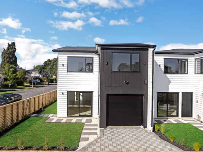 2/56 Omana Road, Papatoetoe