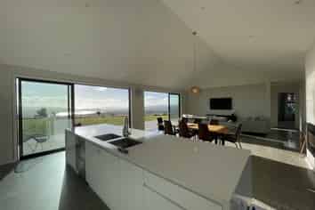 123 Fernhill Drive, Judgeford