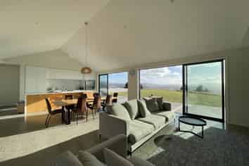 123 Fernhill Drive, Judgeford