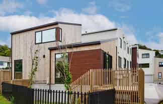 3 and 10 / Makara Road, Karori