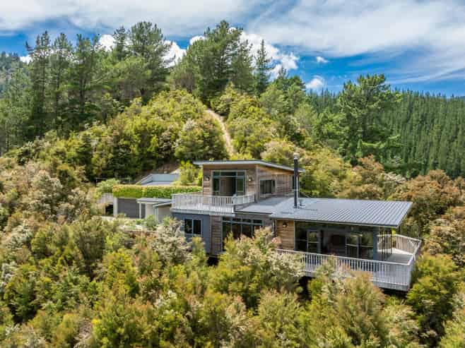 140 Leslies Road, Okaramio