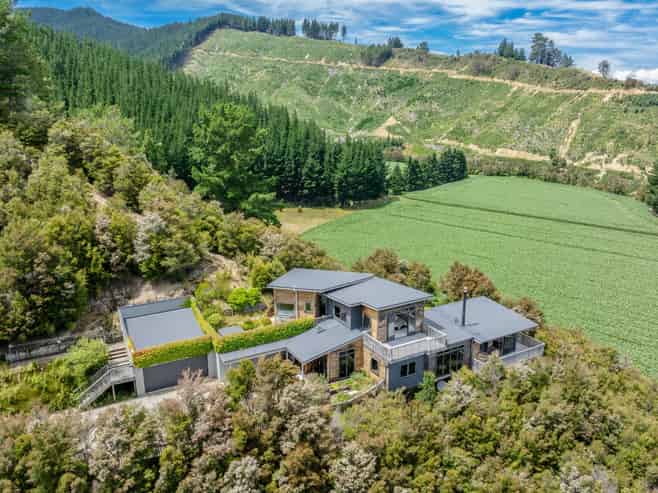 140 Leslies Road, Okaramio